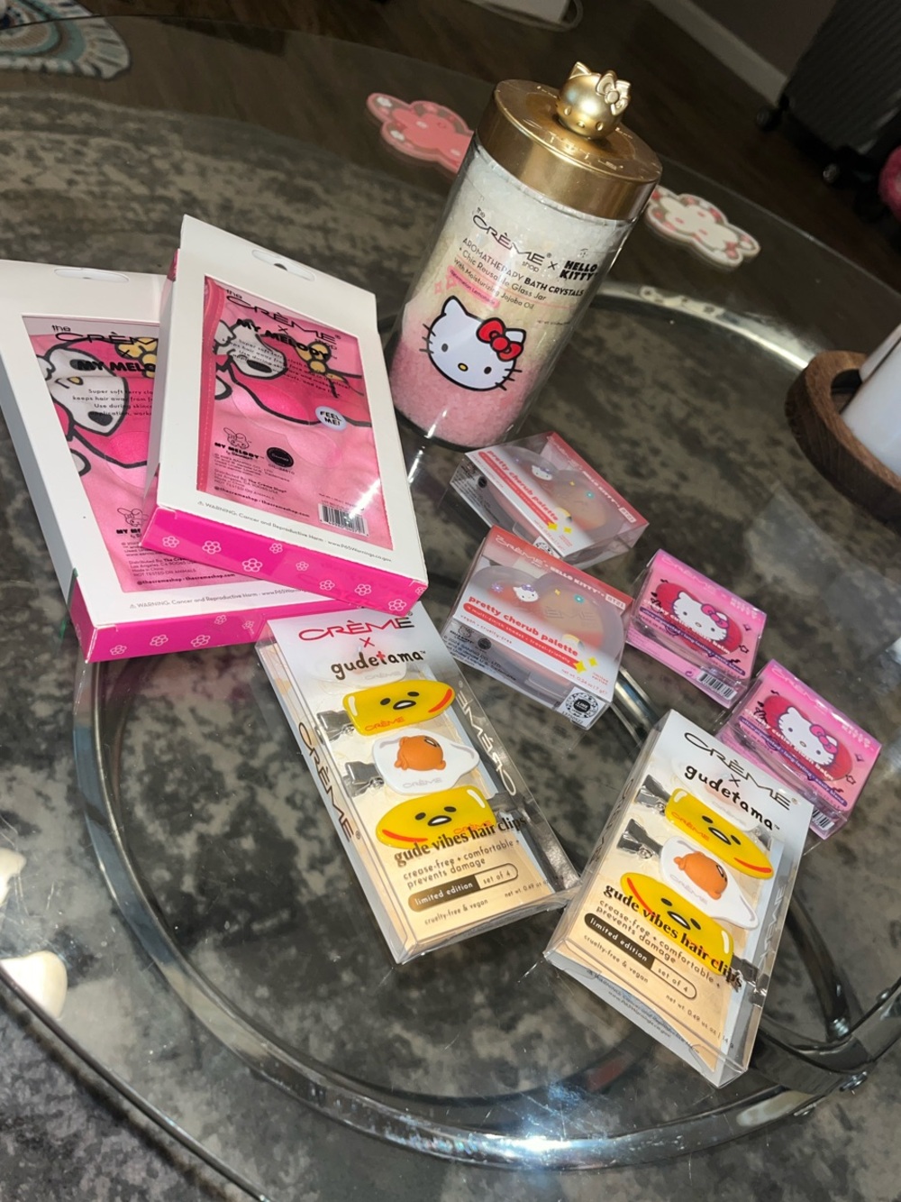 Hello Kitty x Gudetama Beauty & Bath Gift Set - Pink